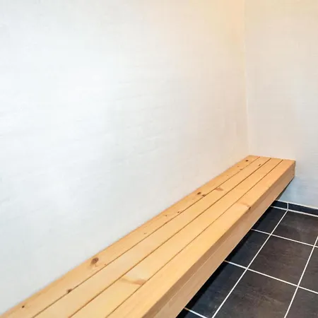 Three-bedroom In Hébergement de vacances *